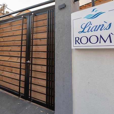 Lian'S Rooms فلورا المظهر الخارجي الصورة