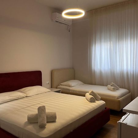Lian'S Rooms فلورا المظهر الخارجي الصورة