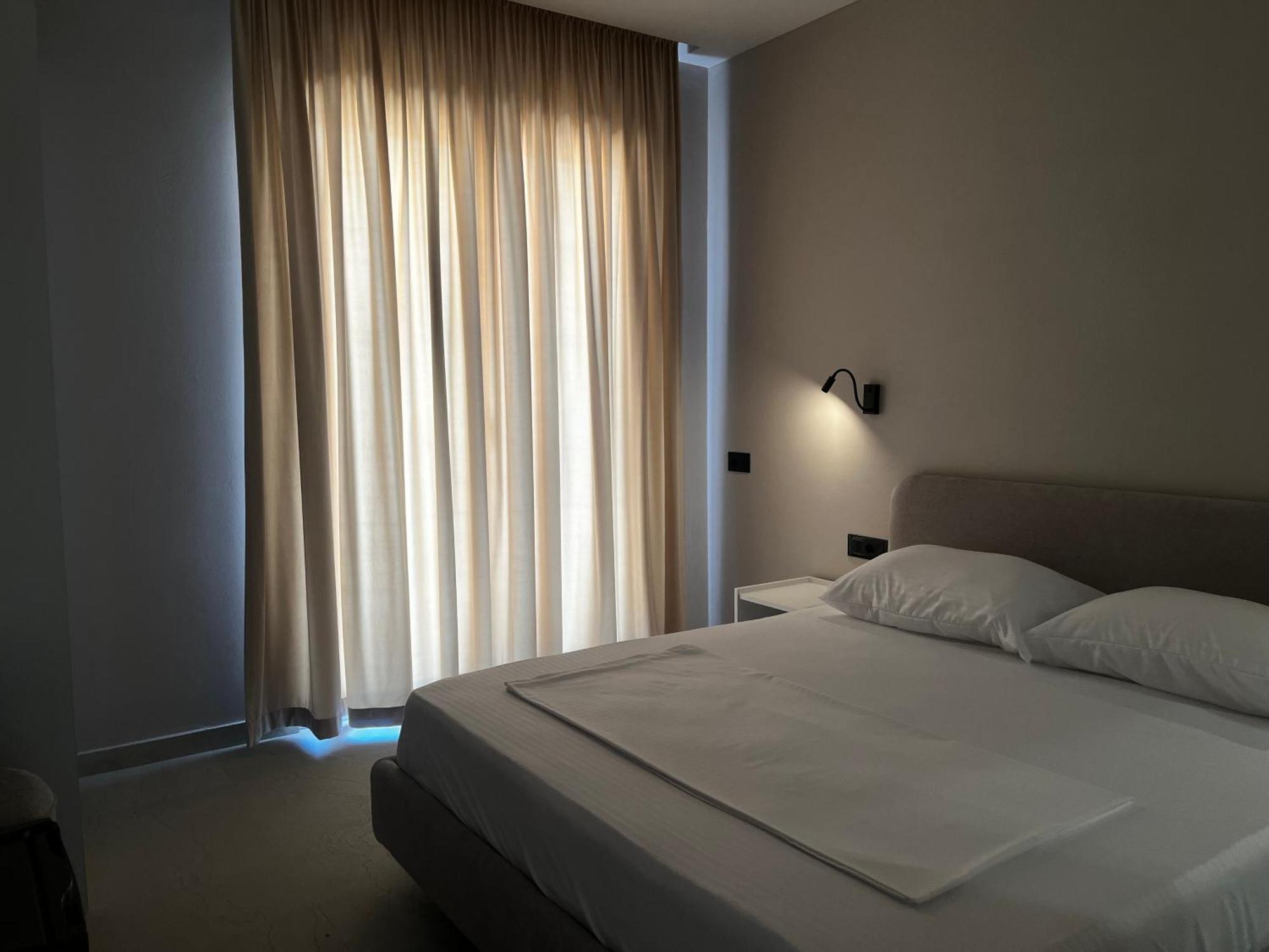 Lian'S Rooms فلورا المظهر الخارجي الصورة