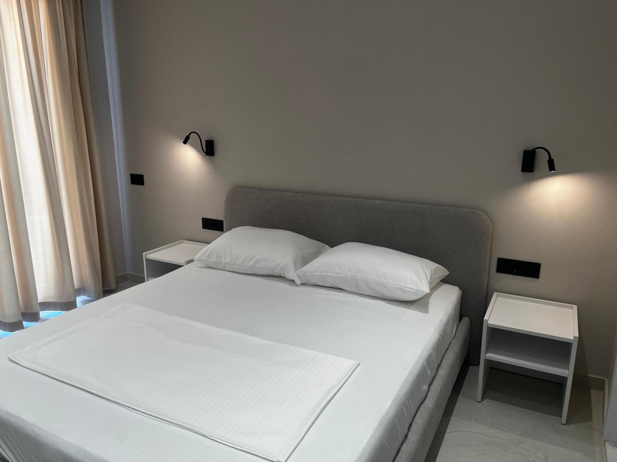 Lian'S Rooms فلورا المظهر الخارجي الصورة