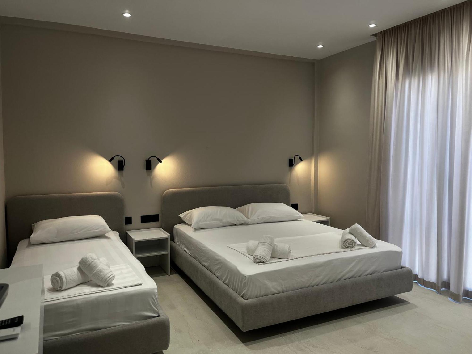 Lian'S Rooms فلورا المظهر الخارجي الصورة