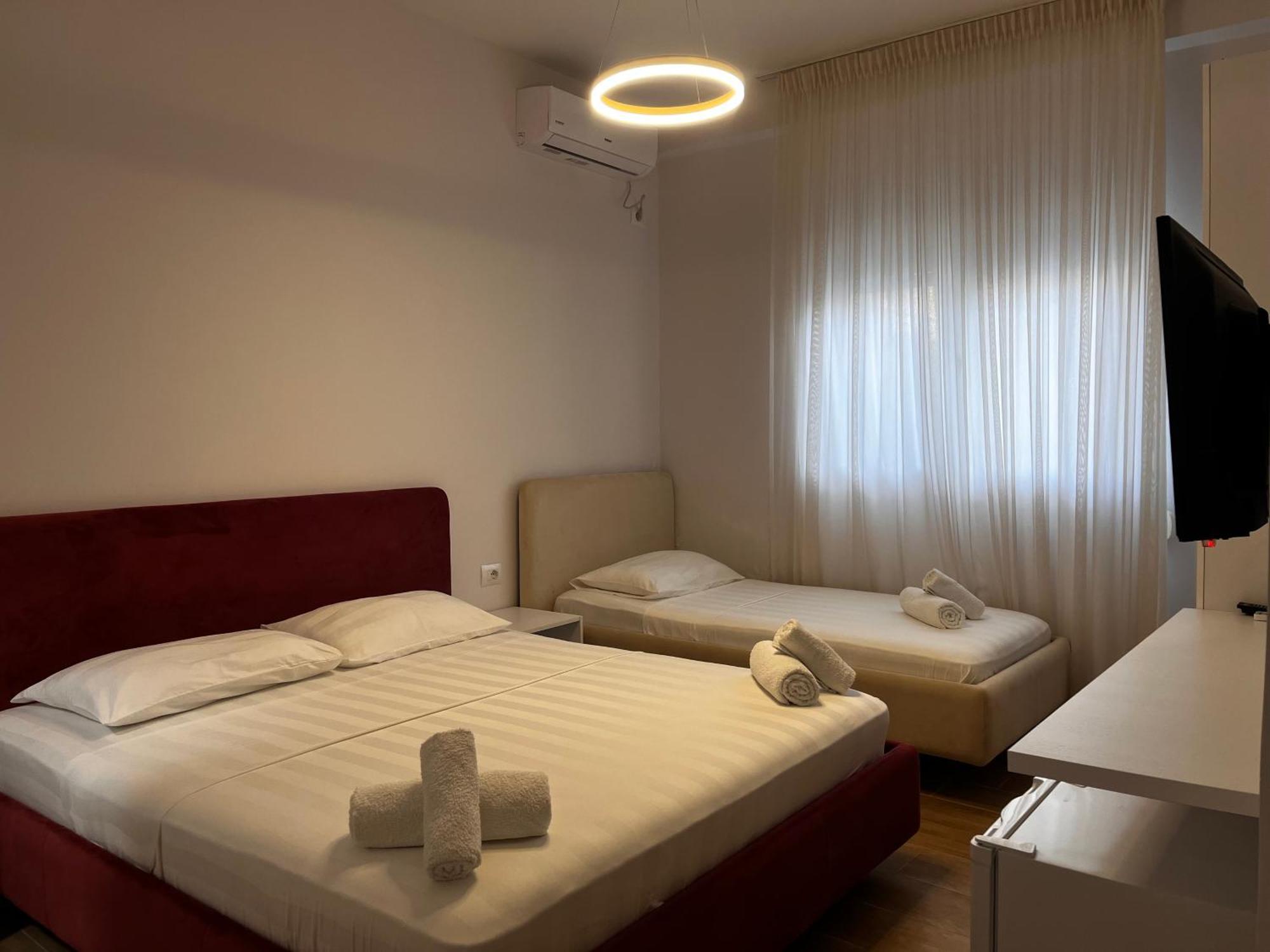 Lian'S Rooms فلورا المظهر الخارجي الصورة