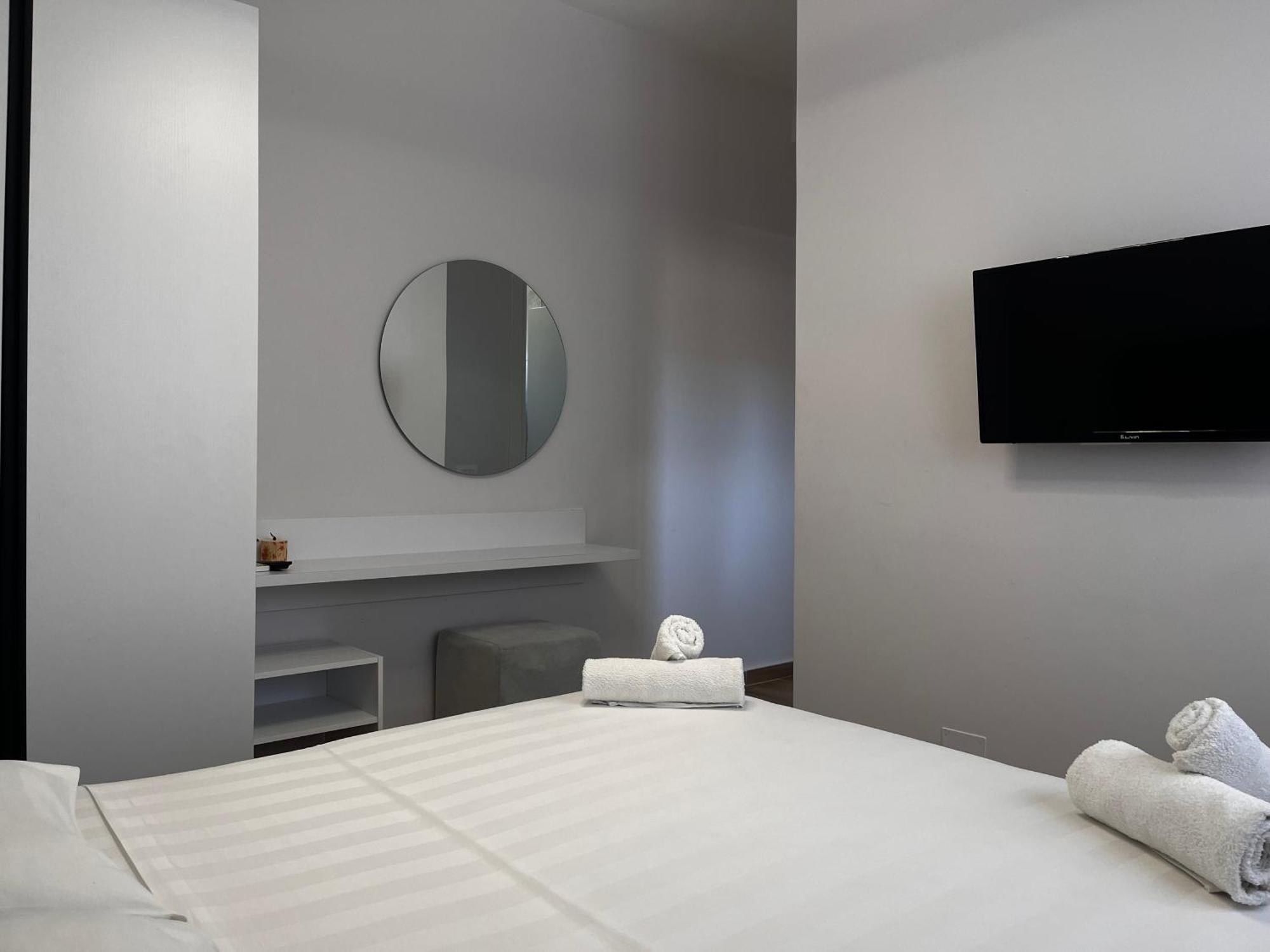 Lian'S Rooms فلورا المظهر الخارجي الصورة